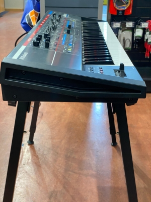 Gear Hunter | Roland JUNO-X